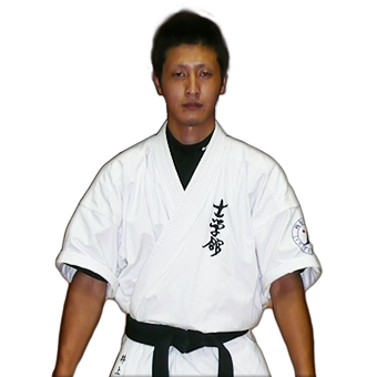 井上 健